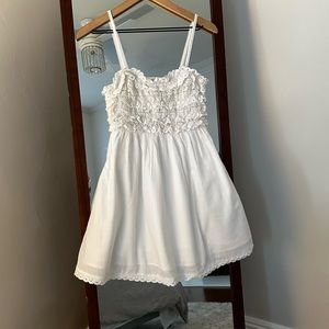 American Eagle - White with Macrame Lace - Cotton - Mini